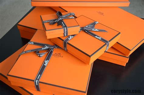 hermes orange box colors